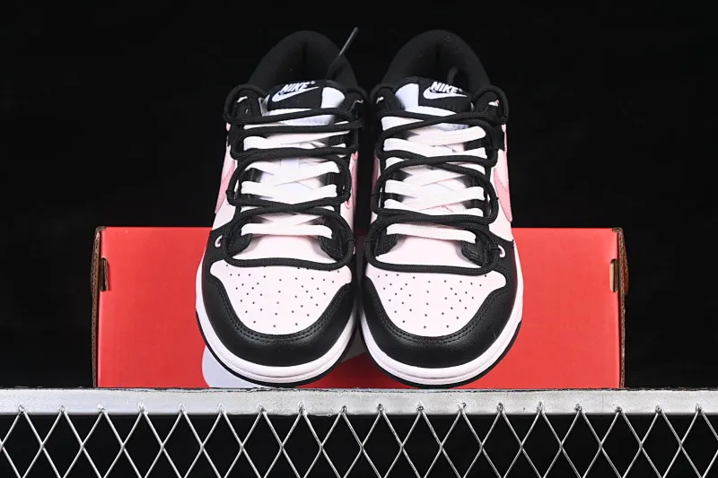 All categories Nk SB Dunk series Nk SB Dunk Low low-top sneakers Nike SB Dunk Low raspberry black pink deconstructed strap casual sneakers BP1120-059